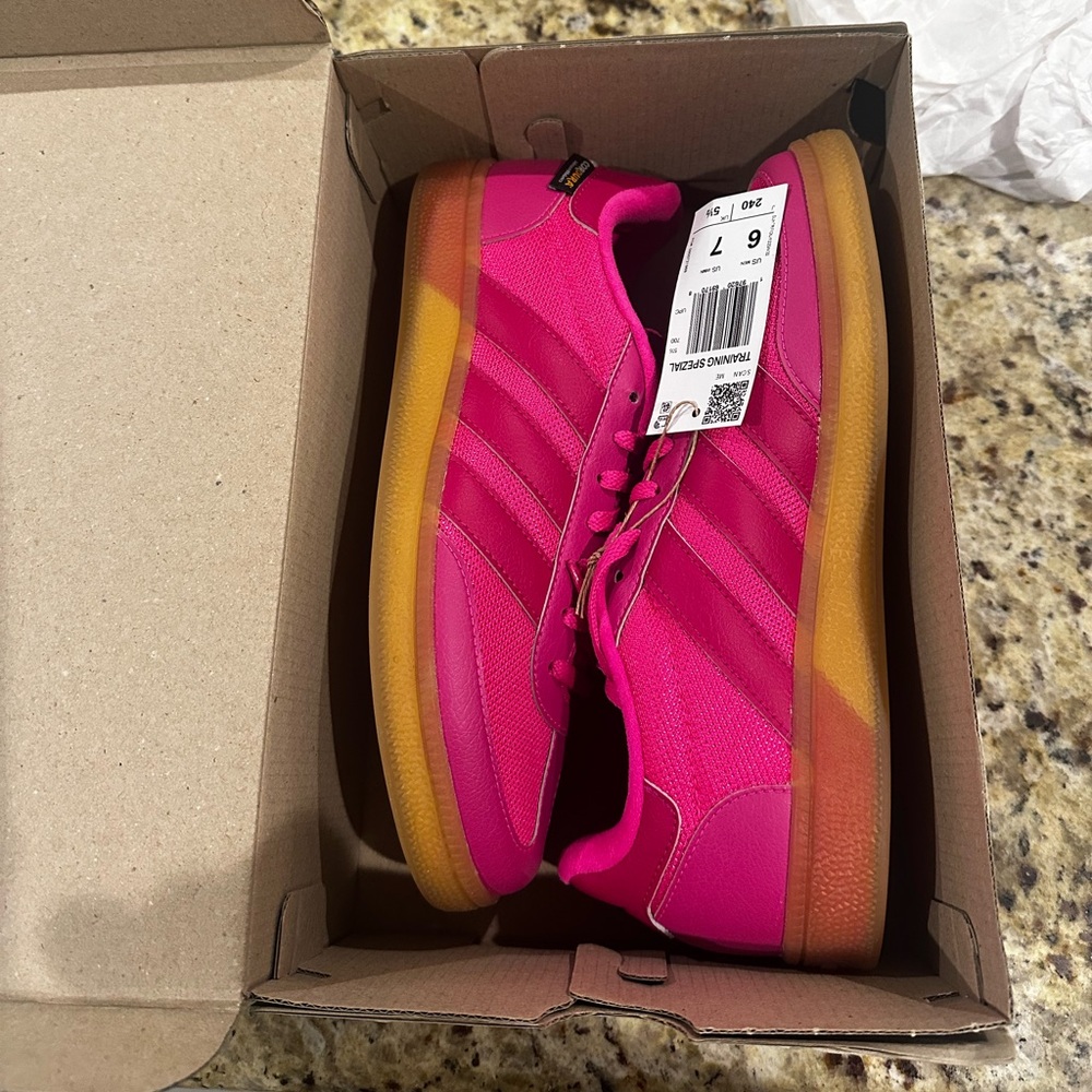 Adidas Training Spezial - Pink